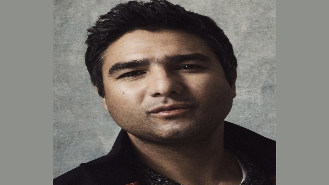 Nick Mohammed (Presentador)