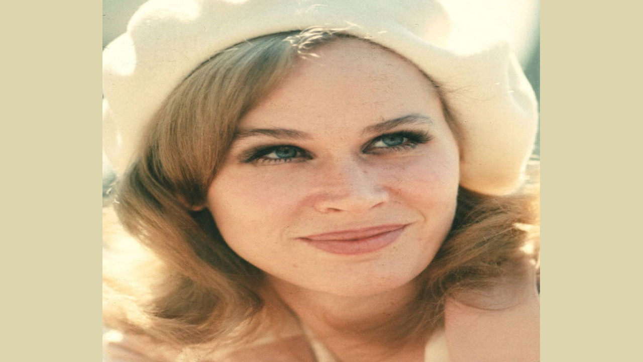 Karen Black (Presentadora)