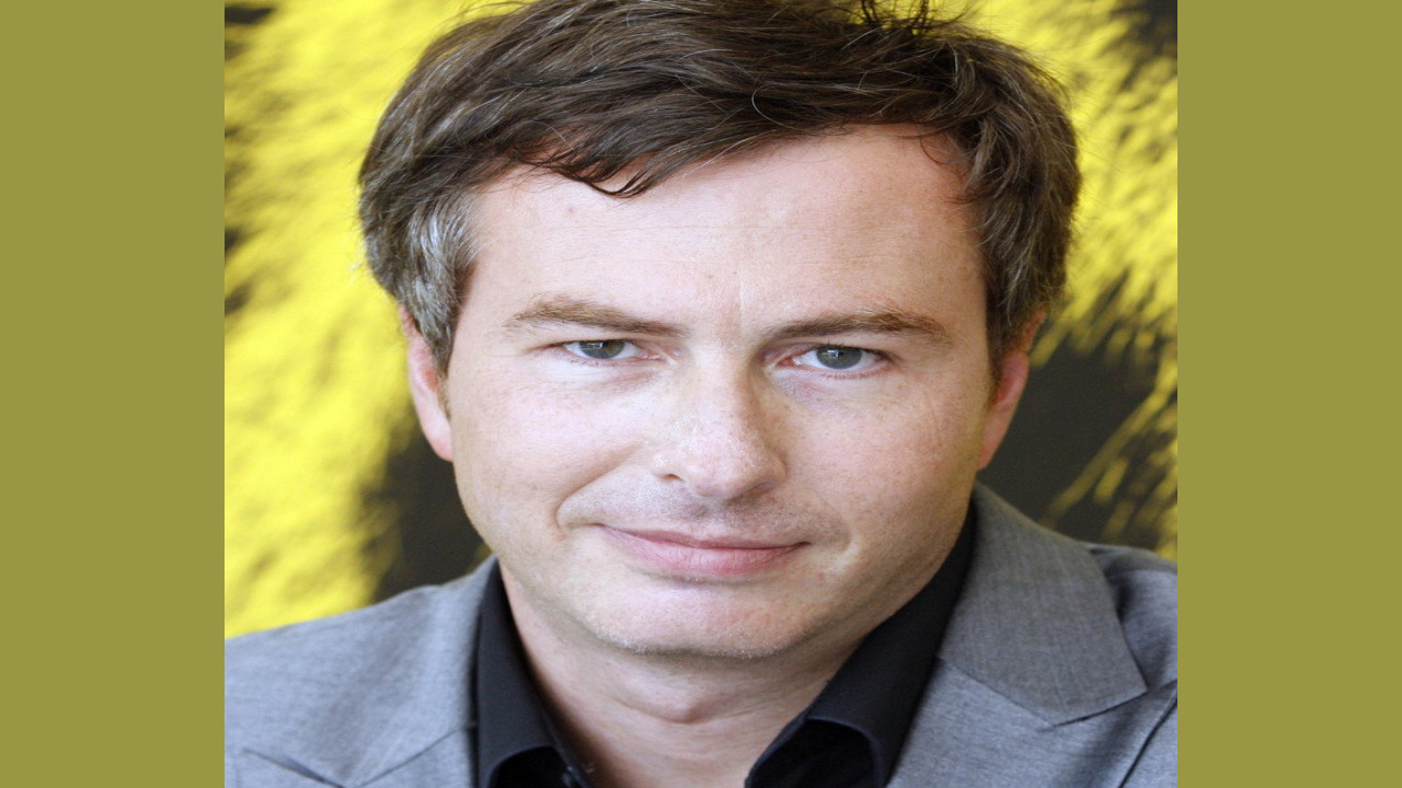 Olivier Père (Presentador)