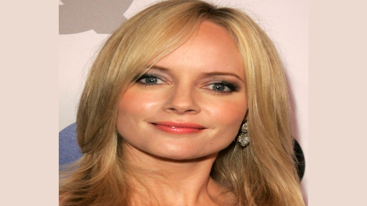 Marley Shelton (Presentadora)