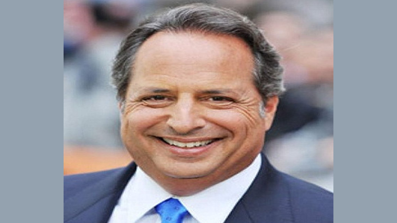 Jon Lovitz (Presentador)