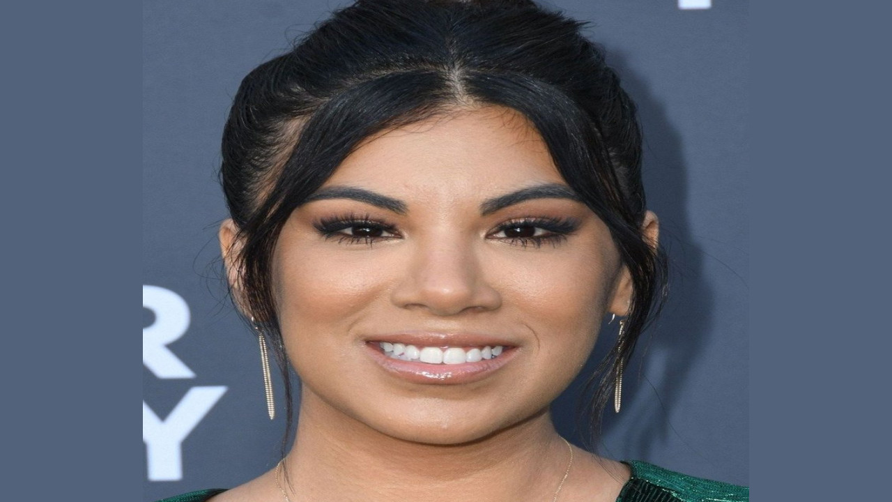 Chrissie Fit (Presentadora)