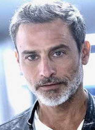 Raz Degan (Presentador)