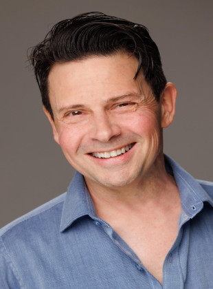 Jason Marsden (Presentador)