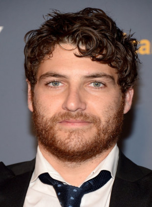 Adam Pally (Presentador)