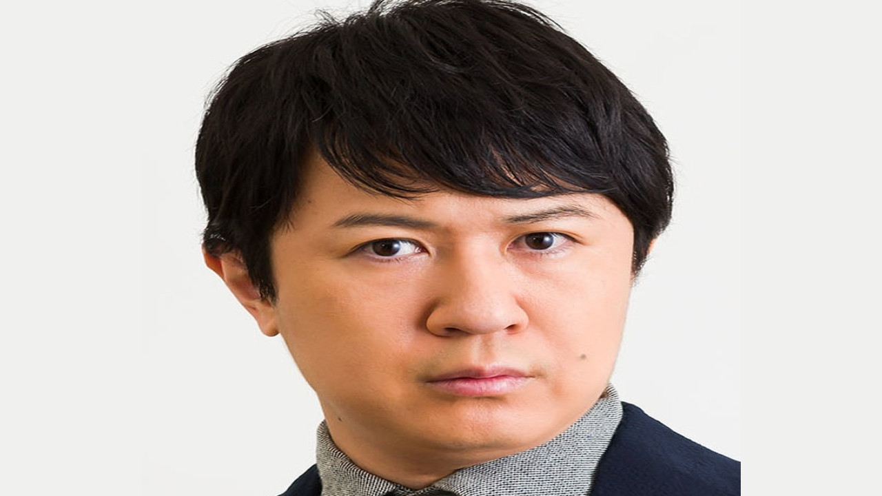 Tomokazu Sugita (Presentador)