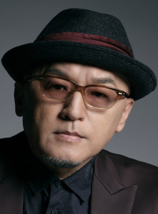 Fumihiko Tachiki (Presentador)