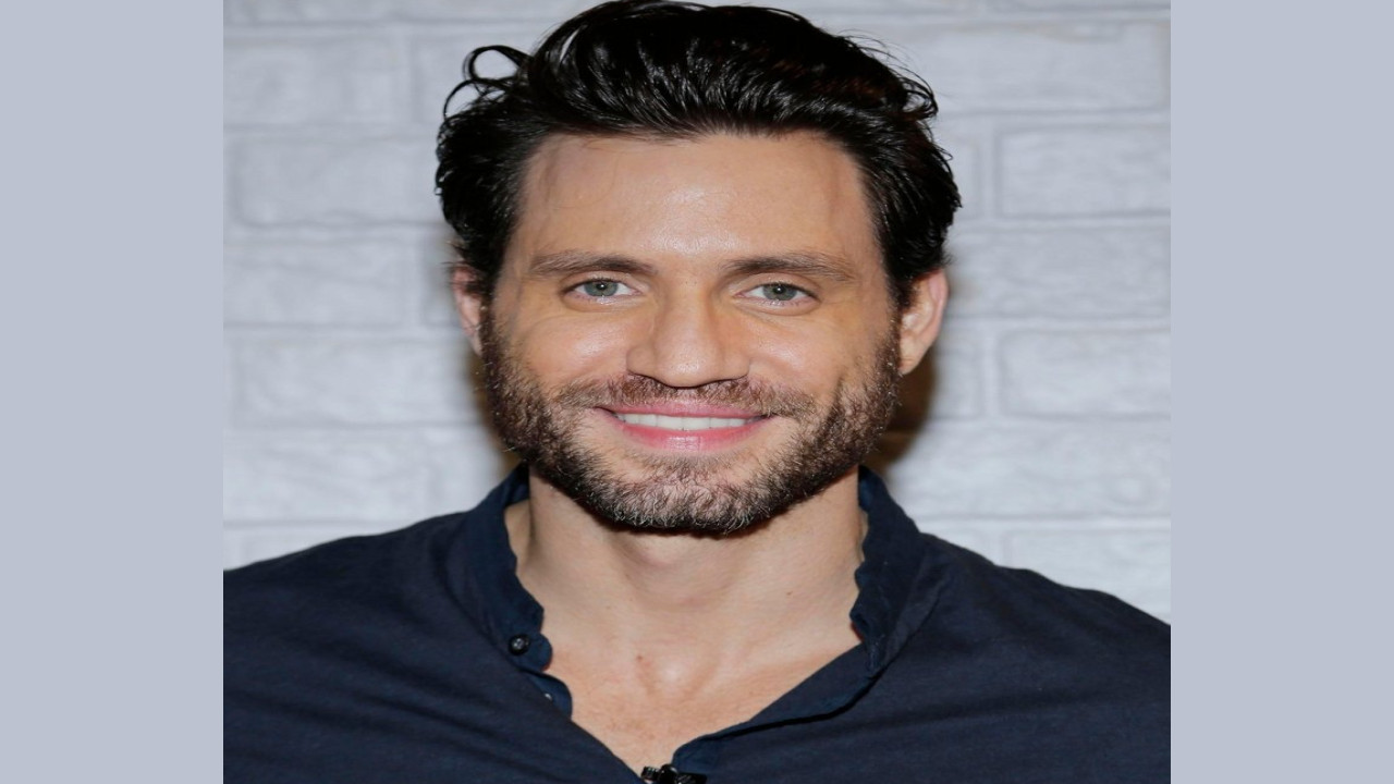 Edgar Ramírez (Presentador)