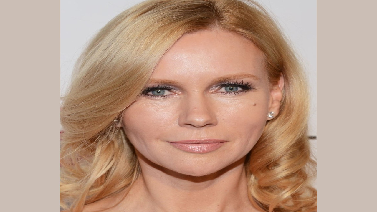 Veronica Ferres (Presentadora)