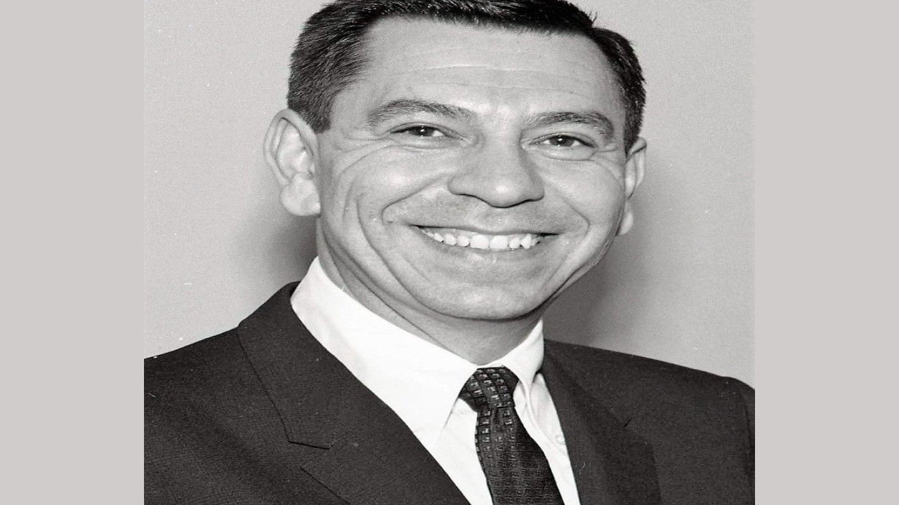 Jack Webb (Presentador)