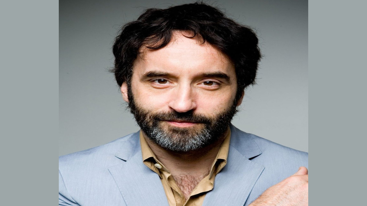 Don McKellar (Presentador)