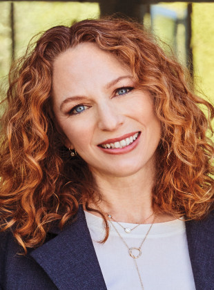 Sarah Halley Finn