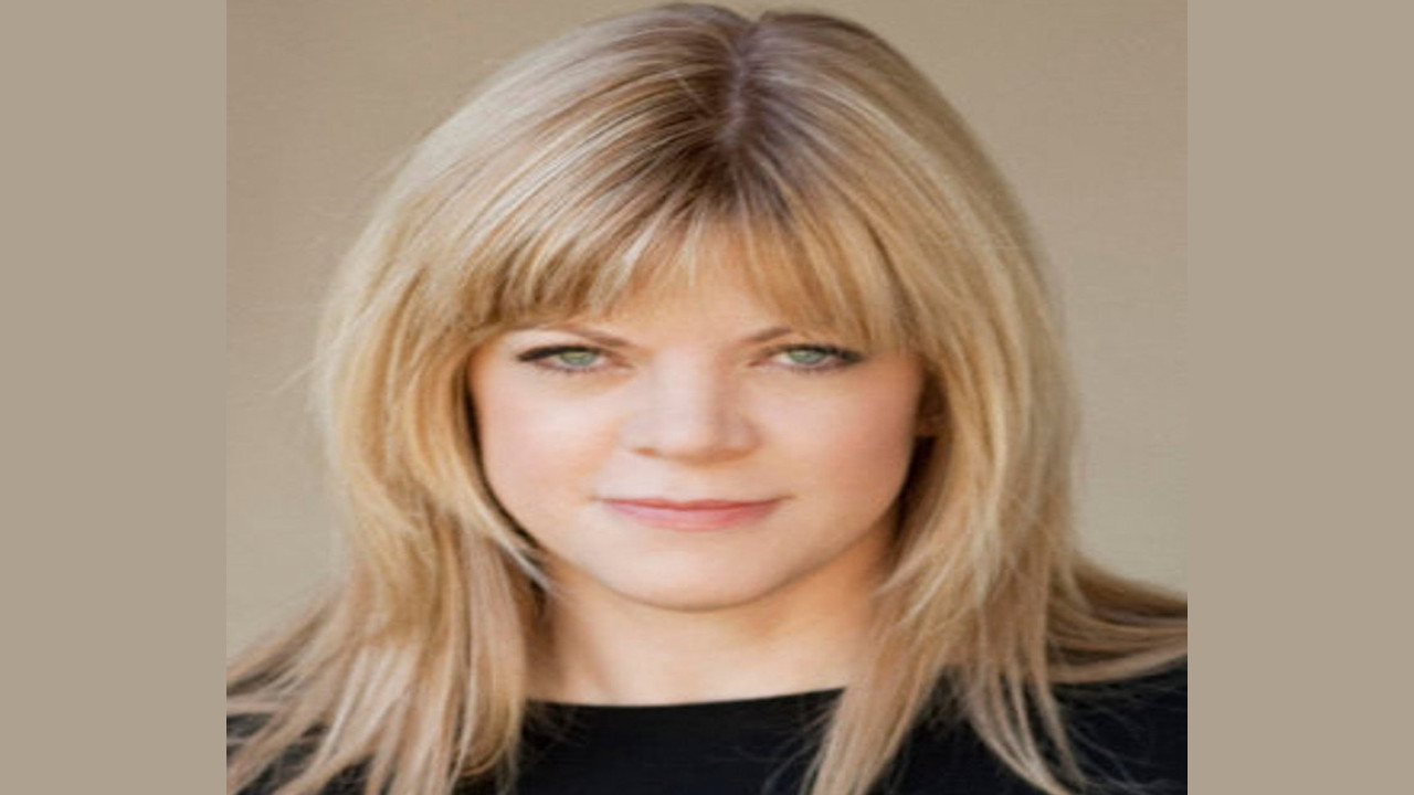 Stephanie Savage (Productora)