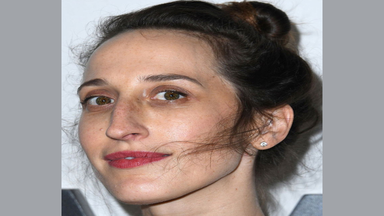 Jade Healy (Profesional)