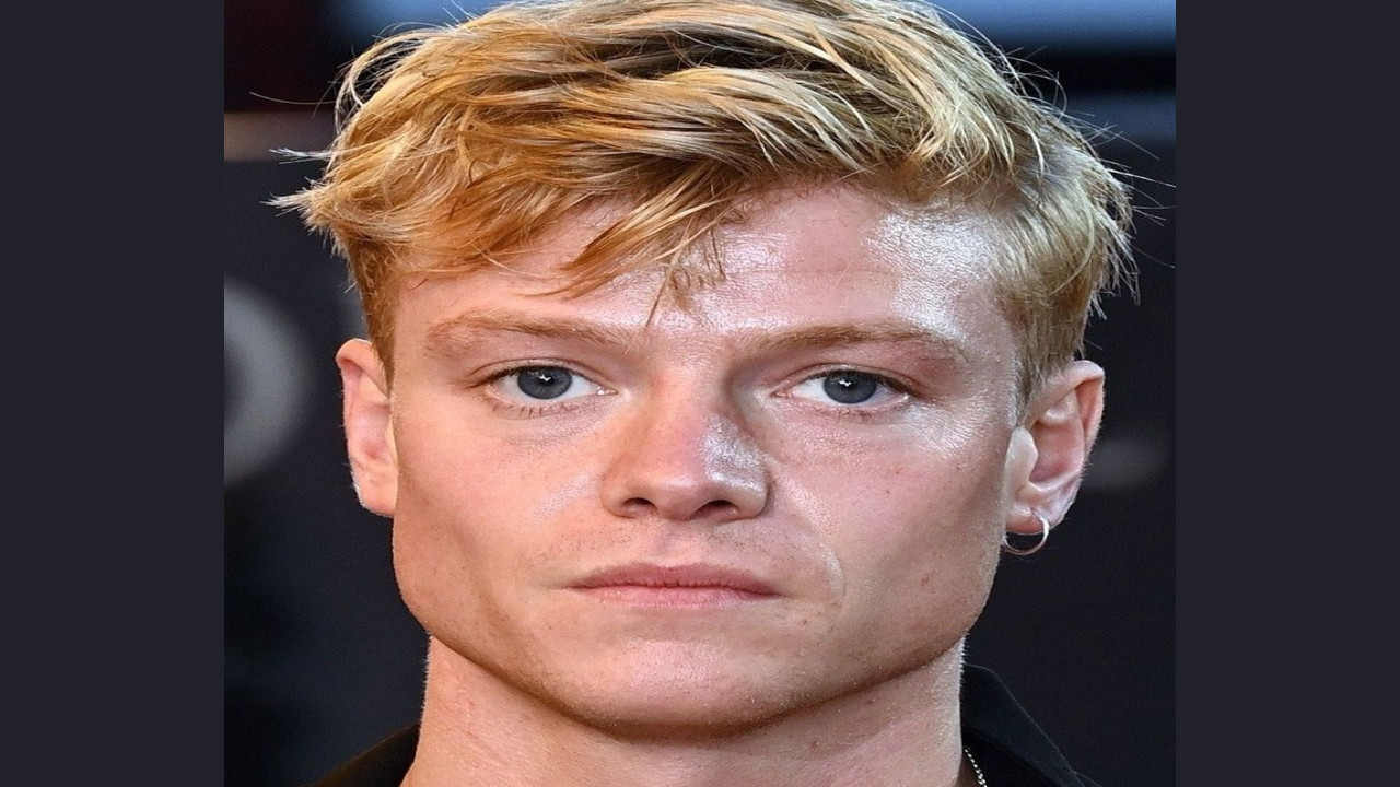 Tom Rhys Harries (Actor)