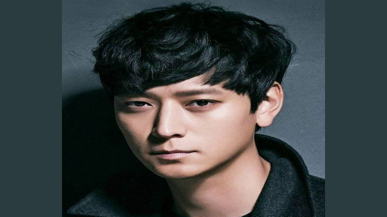 Gang Dong Won (Actor)