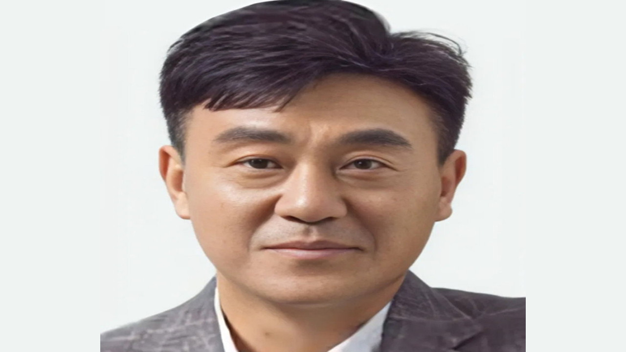 He Bing (Actor)