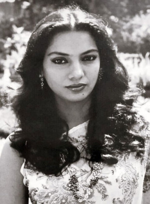 Shabana Azmi (Actriz)