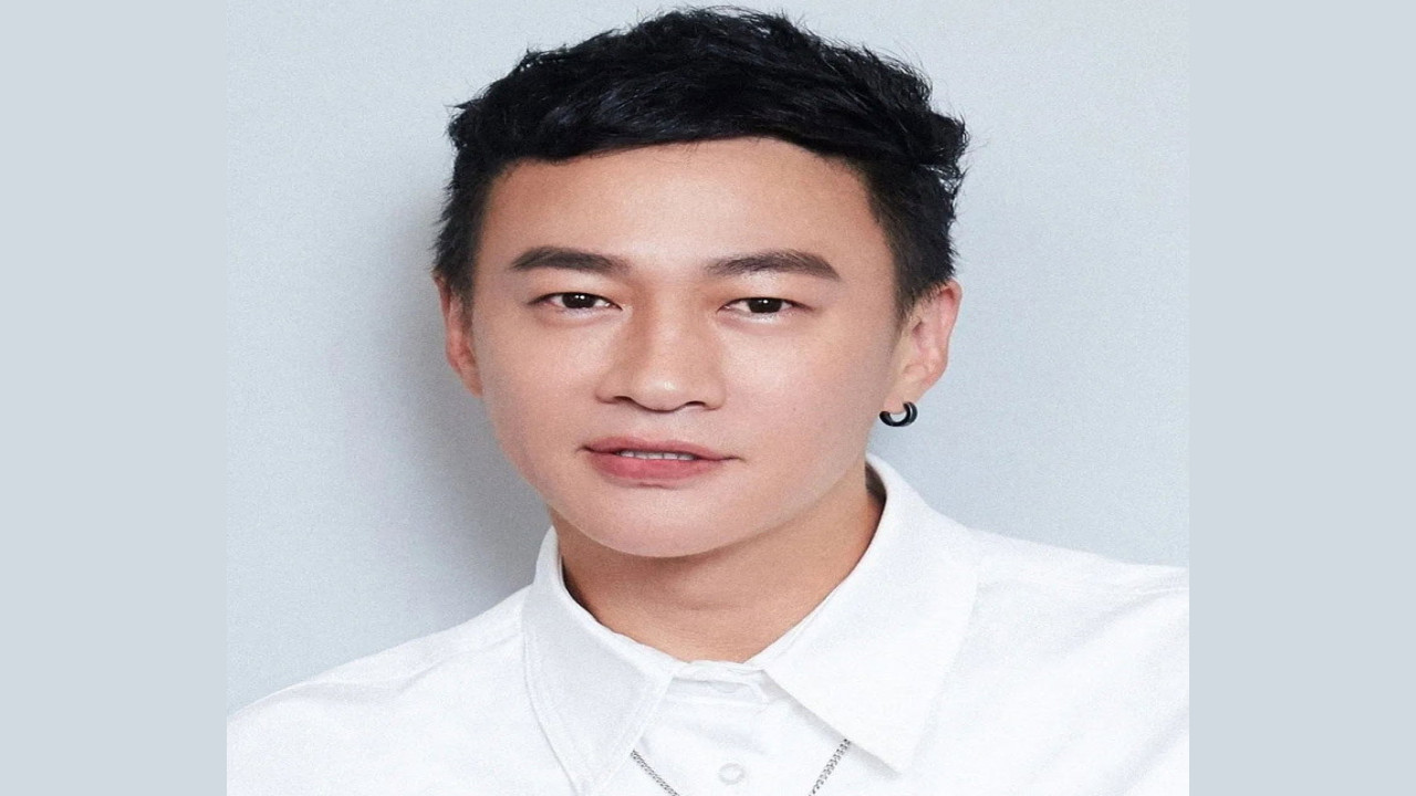 Hé Rùndōng (Actor)