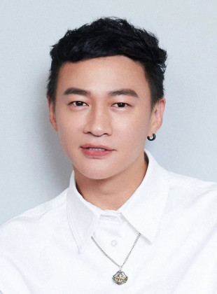 Hé Rùndōng (Actor)