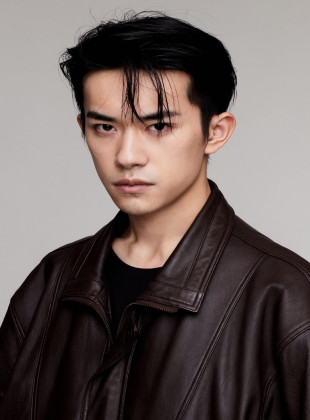 Yi Yangqianxi (Actor)