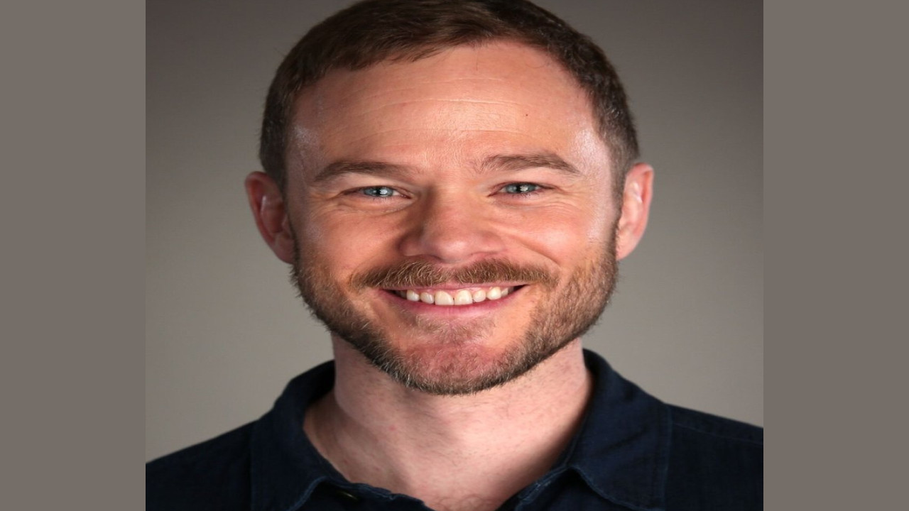 Aaron Ashmore (Actor)