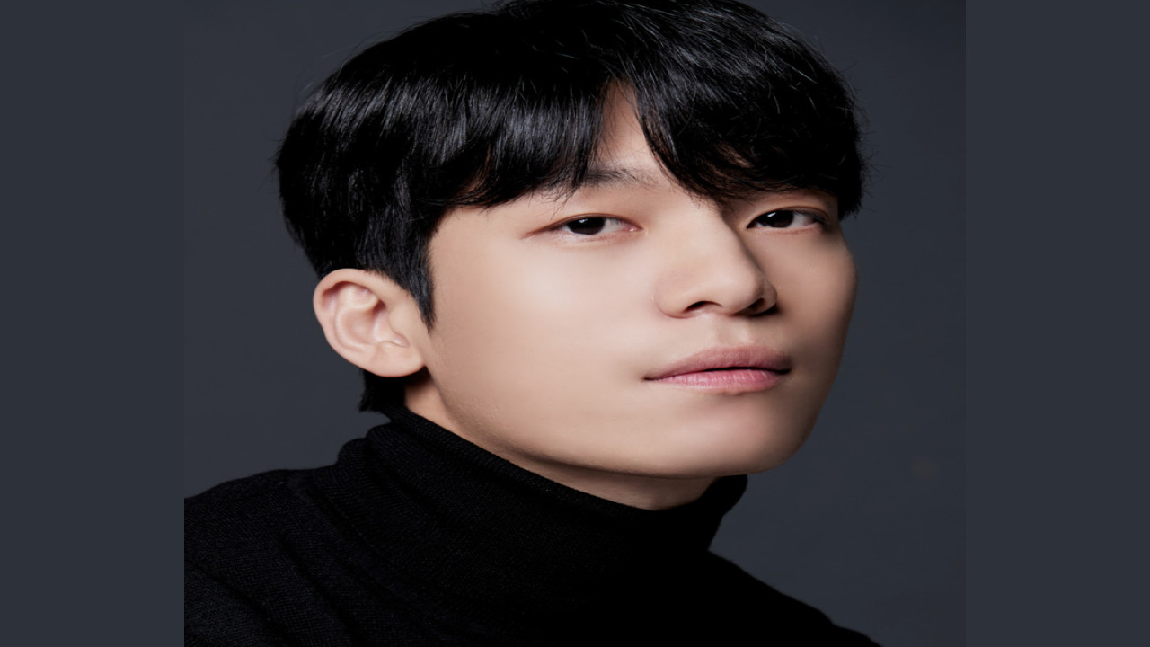 Wi Ha-joon (Actor)