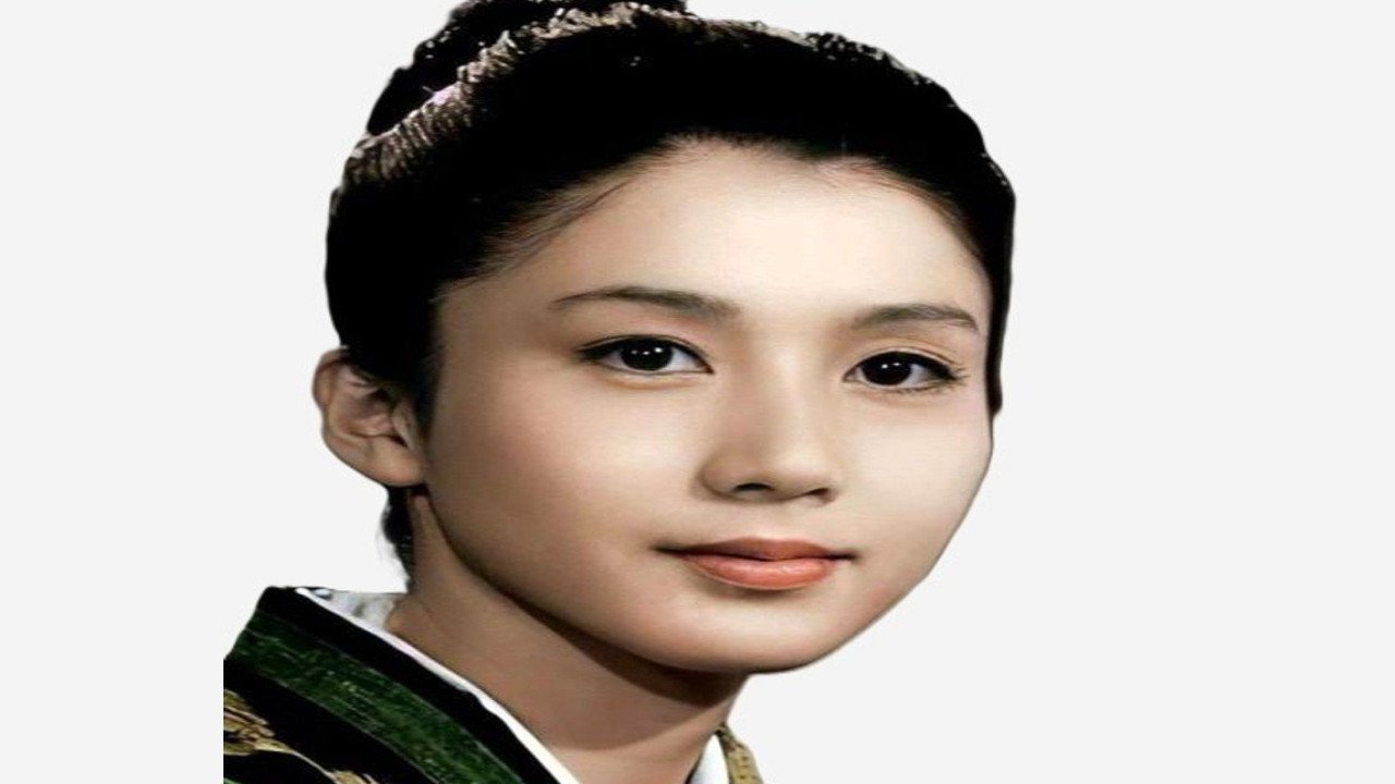 Shima Iwashita | Artista Japonesa con amplia carrera en Drama, Thriller y Acción