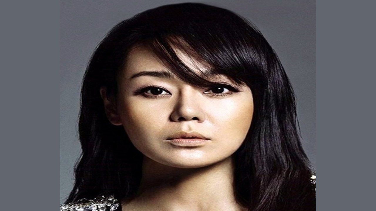 Kim Yoon-Jin | Actriz de Corea del sur de gran reconocimiento por su talento en Cine y Televisión