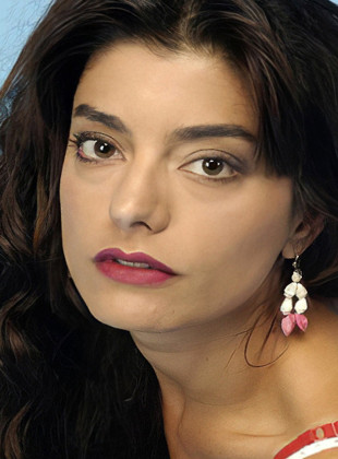 Daniela Lhorente (Actriz)
