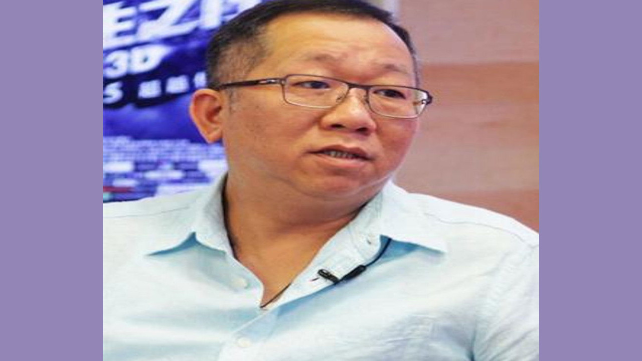Vincent Lo (Director)