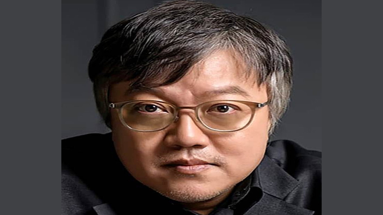 Dong-hun Choi (Director)