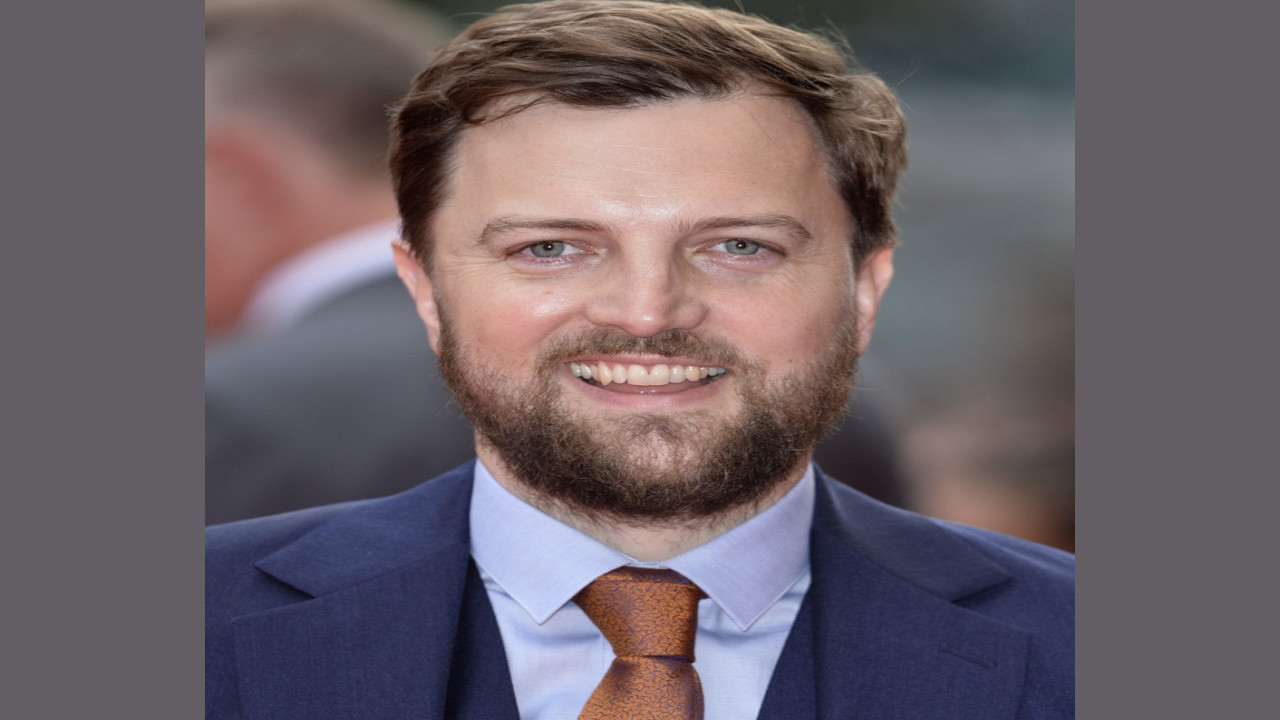 Iain Morris (Director)