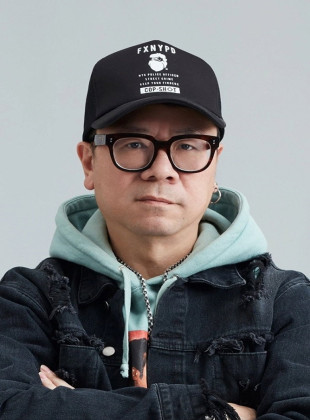 Zhong Shu Jia (Director)