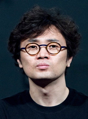 Kyu-dong Min (Director)