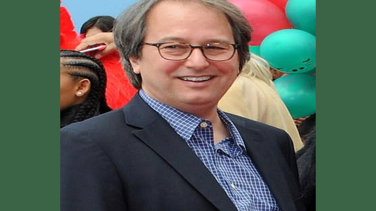 Jon Vitti (Guionista)