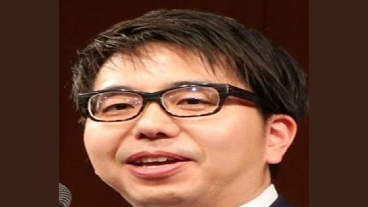 Kuroiwa Tsutomu (Guionista)