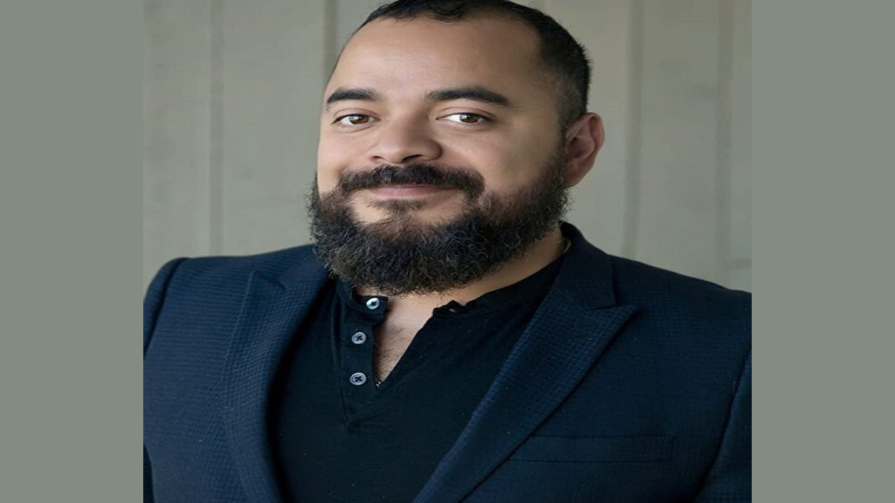 Eduardo Cisneros (Guionista)
