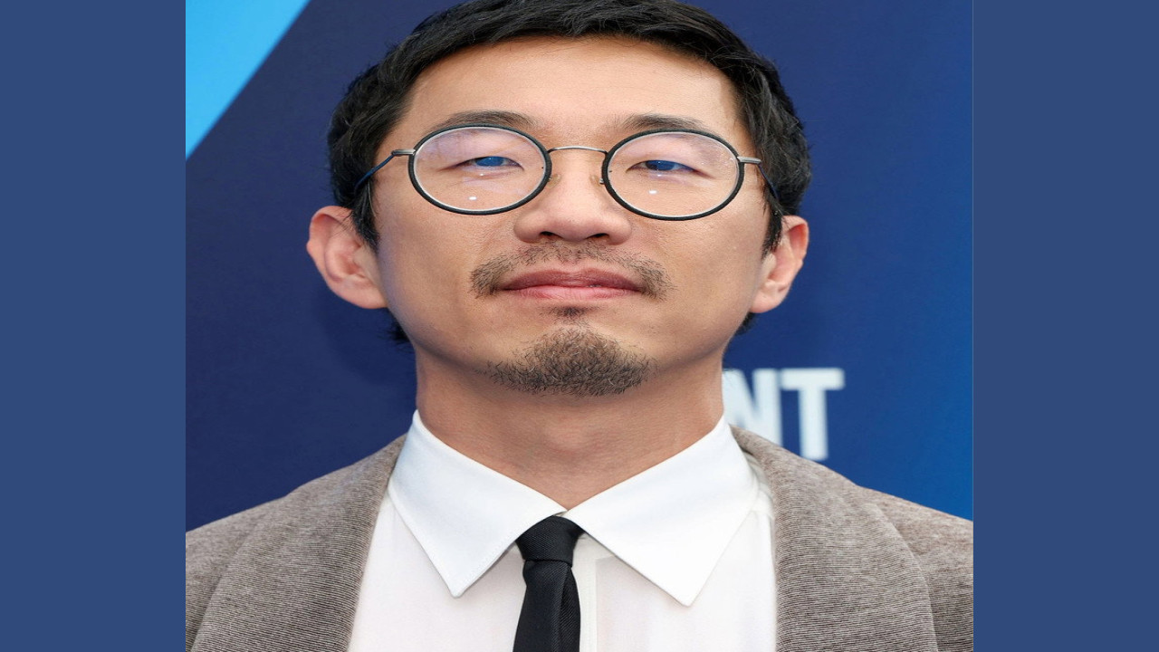 Lee Sung Jin (Guionista)