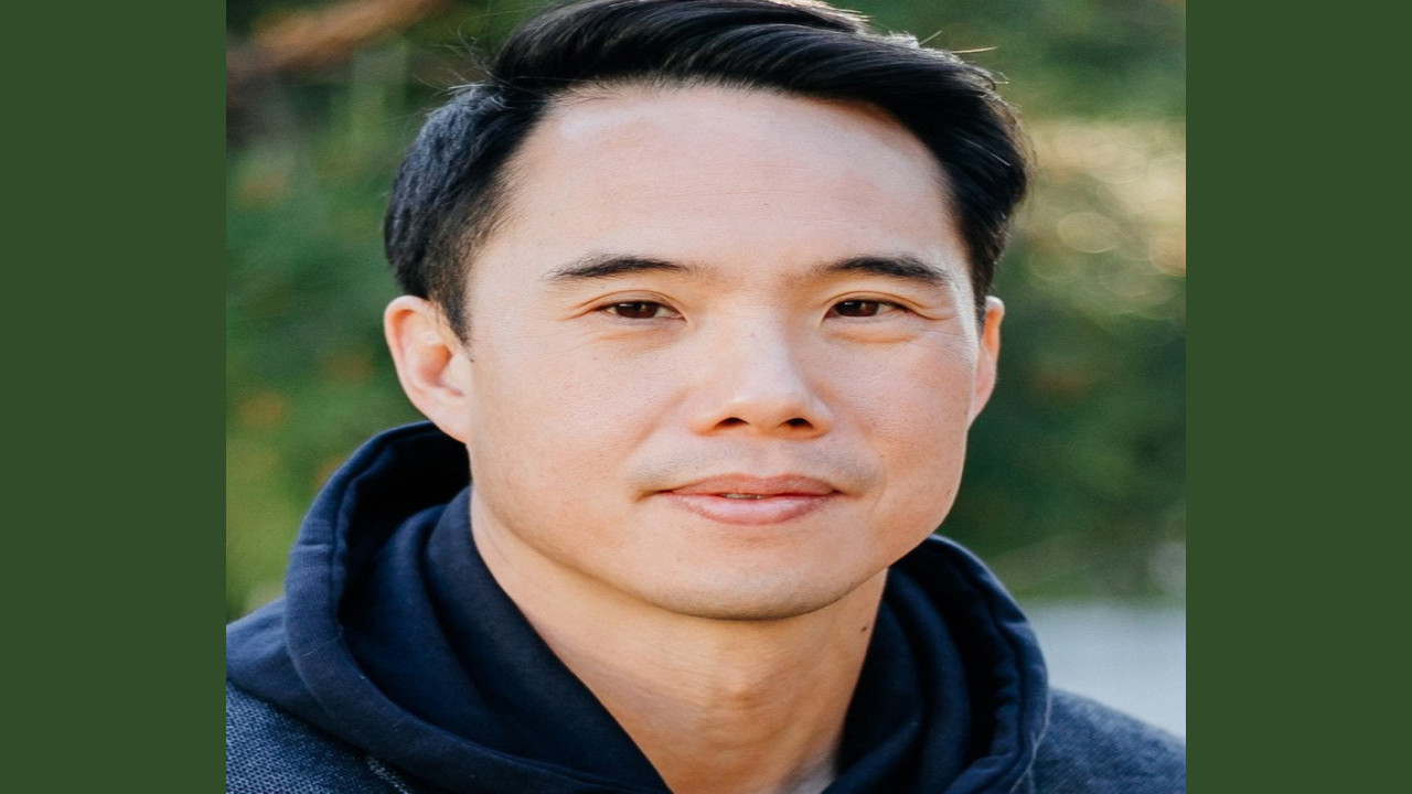 Charles Yu (Guionista) Charles Yu (Guionista)