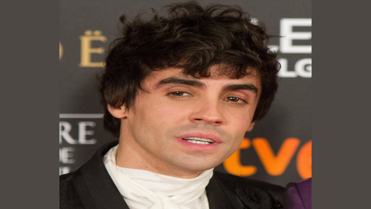 Javier Ambrossi (Presentador)