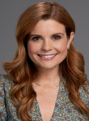 JoAnna Garcia Swisher (Presentadora)