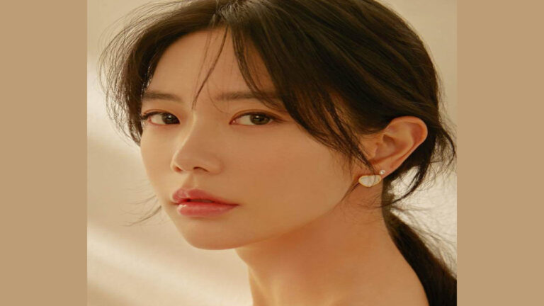Lee Seong-Min (Presentadora)