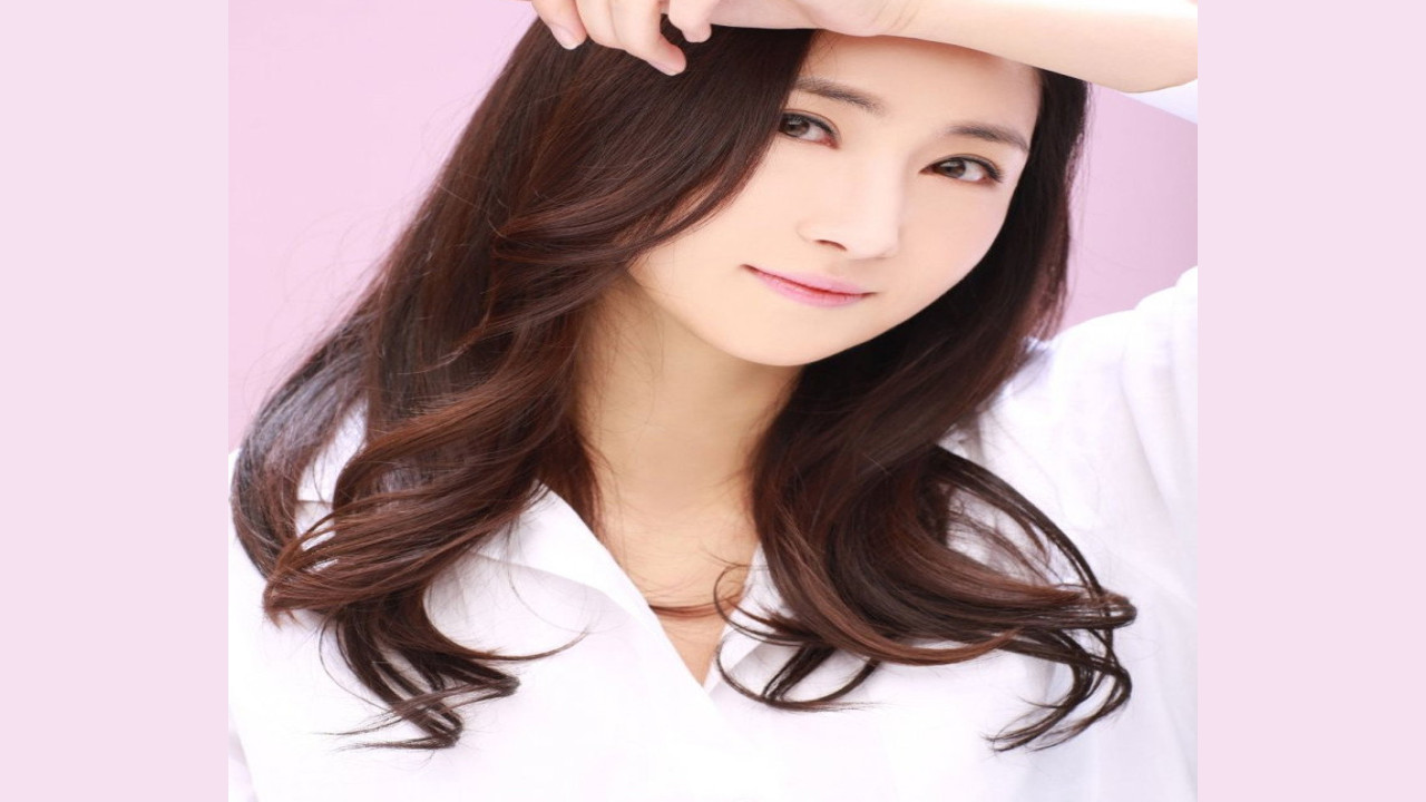 Joo Yeon-seo (Presentadora)