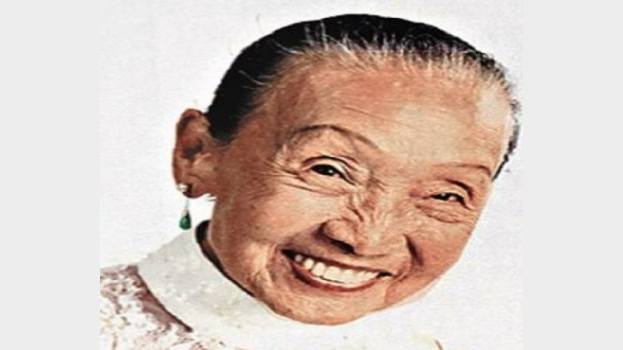 Woon Ling Hau (Presentadora) Woon Ling Hau (Presentadora)