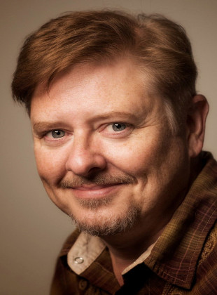 Dave Foley (Presentador)