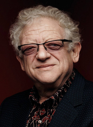 Jeremy Thomas (Presentador)