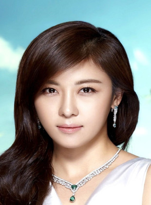 Ha JiWon (Presentadora)