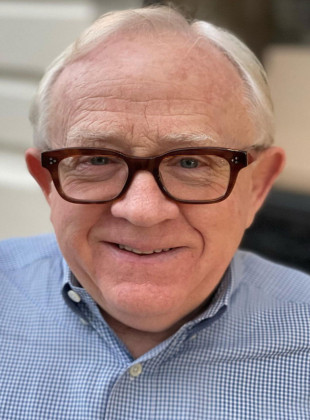 Leslie Jordan (Presentador)