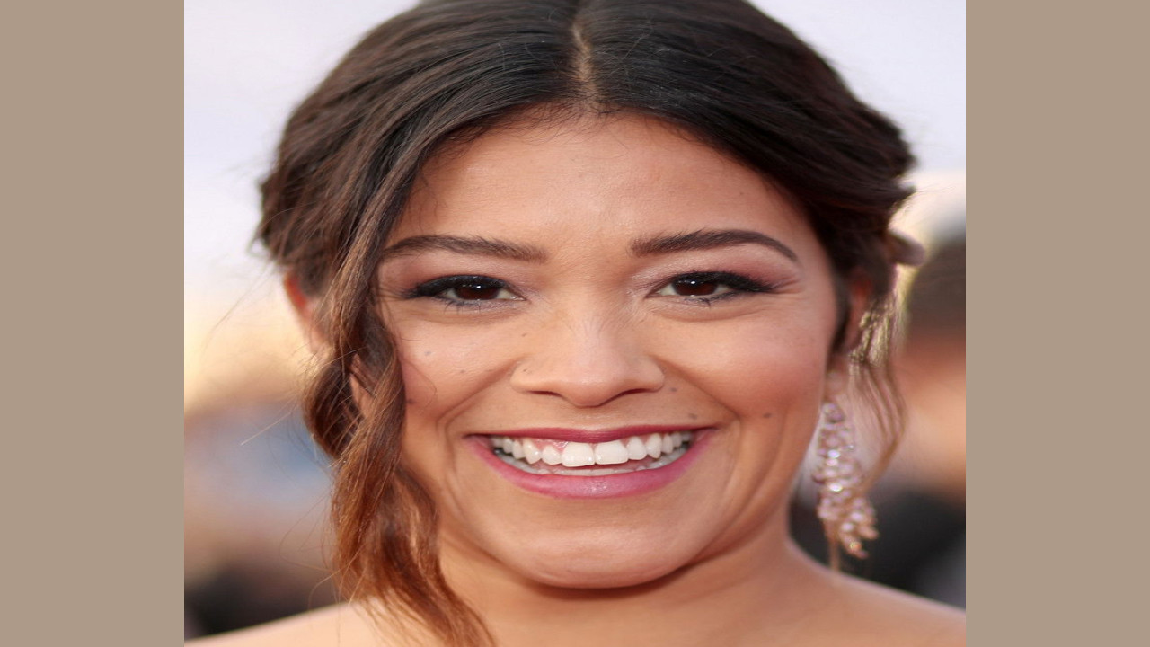 Gina Rodriguez (Presentadora)